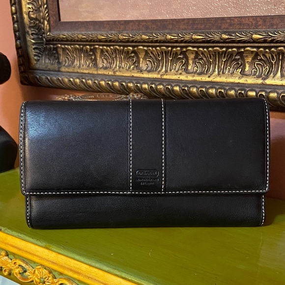 Coach Hampton Black Leather Long Wallet Clutch EUC 7.75” x 4.25” - Picture 1 of 9